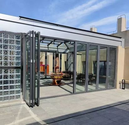 Les portes Bifold 3.0mm en aluminium ignifuges de patio glissent la porte en verre se pliante